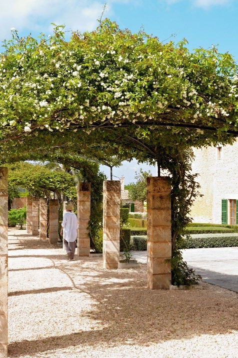 Pérgola de piedra
